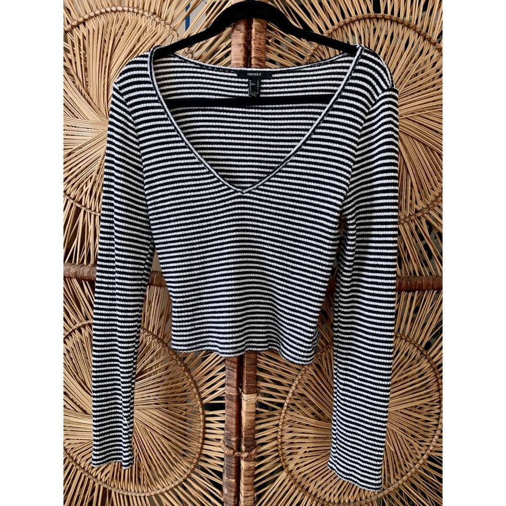 Long Sleeve Crop Top Large